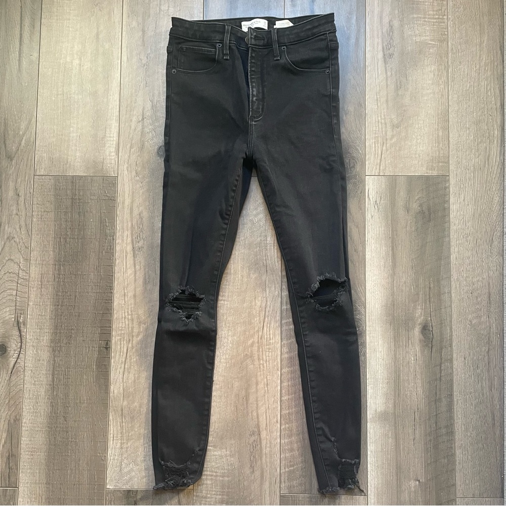 Black Distressed Jeans